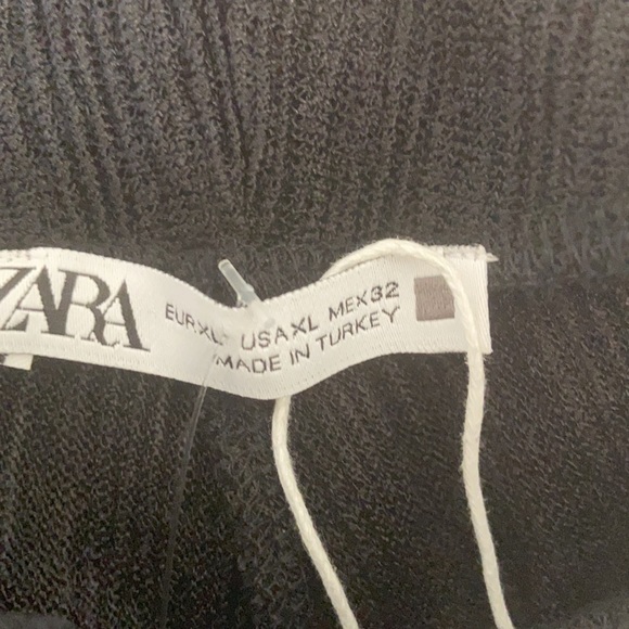 Zara High-waisted pants with Flared legs in black XL - Picture 8 of 10